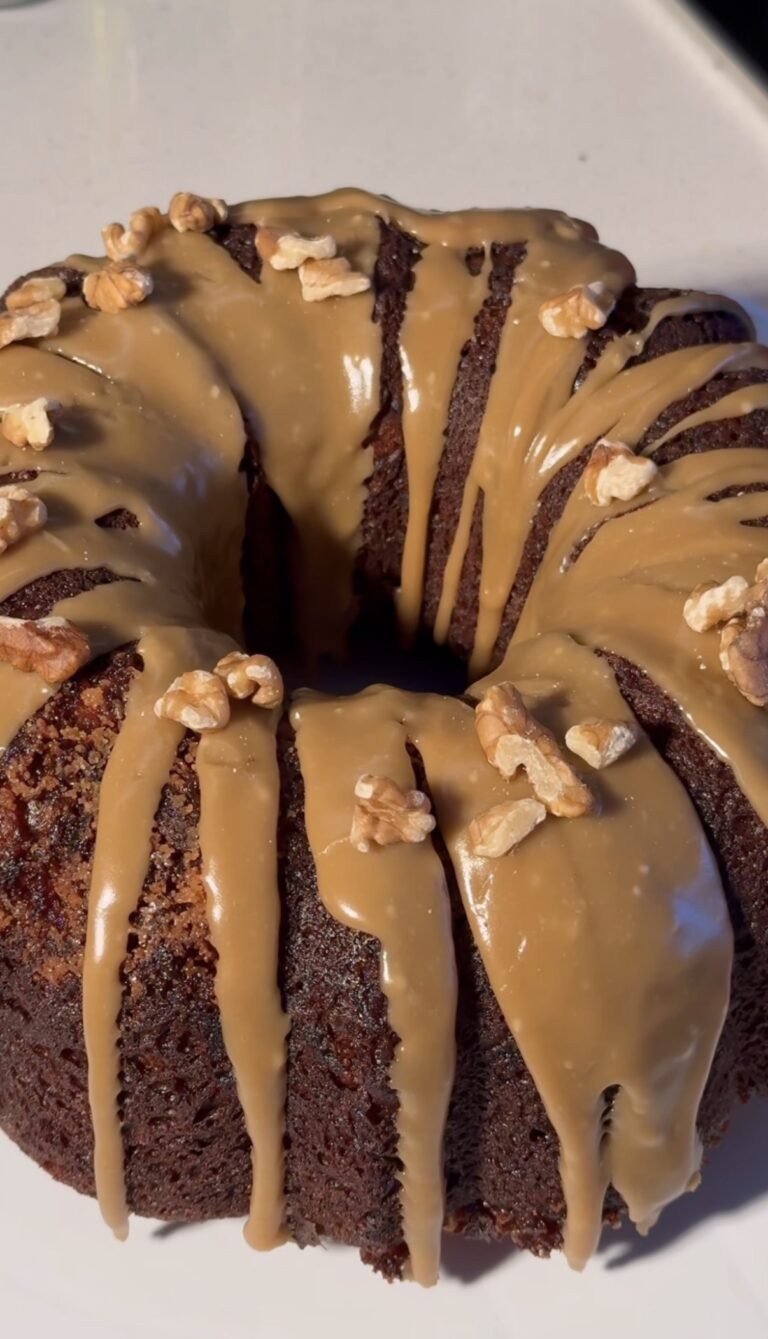 Banana Bread Bundt Cake