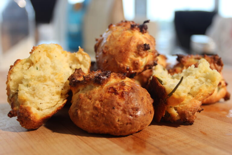 Cheddar Rosemary Cottage Cheese Biscuits