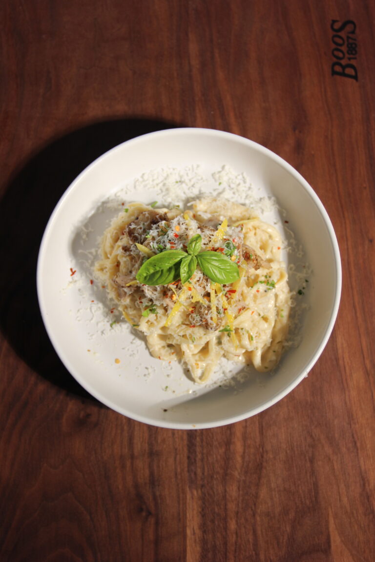Creamy Pasta al Limone (Lemon Garlic Pasta)