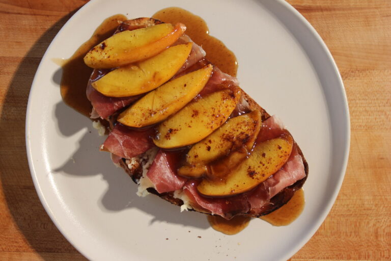 Peach, Prosciutto & Brie Toast