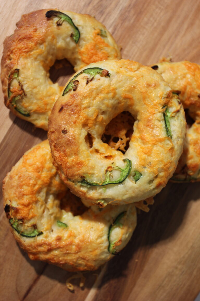Jalapeño Cheddar Cottage Cheese Bagels